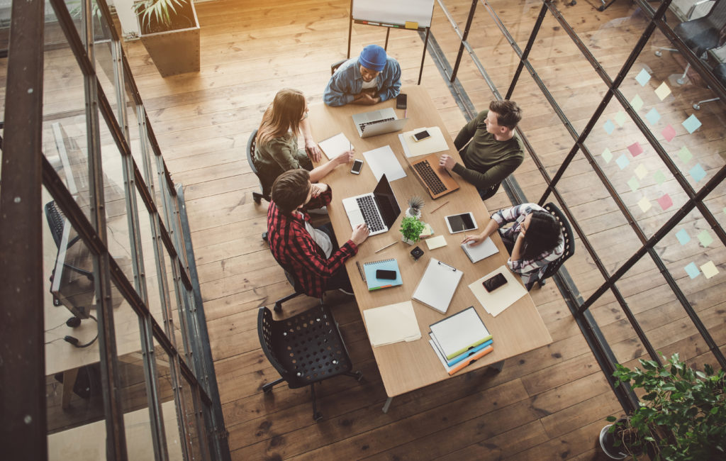 Structuration logistique et informatique d’un incubateur de startup